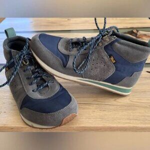 Teva High Side ‘84 Dark Gull Gray Hiking Boot Shoe